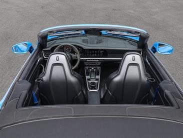Porsche 992 I Carrera S Cabriolet — photo 18