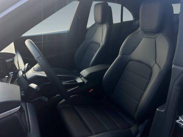 Porsche Macan Electrique 4S — photo 12