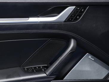 Porsche 992 I Carrera S Cabriolet — photo 24