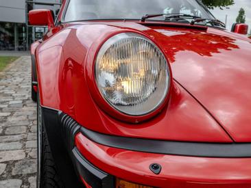 Porsche G-Modell I Turbo 3.3 Coupé — photo 9