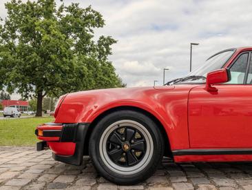 Porsche G-Modell I Turbo 3.3 Coupé — photo 13