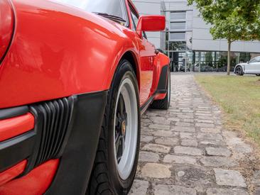 Porsche G-Modell I Turbo 3.3 Coupé — photo 39