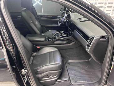 Porsche Cayenne III E-Hybrid — photo 13