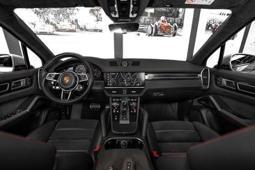Porsche Cayenne III GTS — photo 2