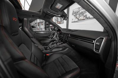 Porsche Cayenne III GTS