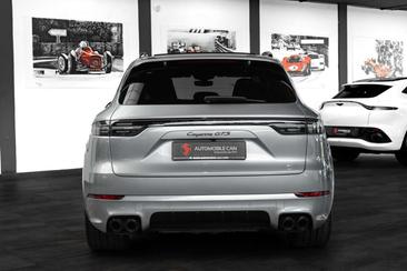 Porsche Cayenne III GTS — photo 8