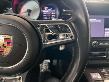Porsche Macan Electrique S — photo 17