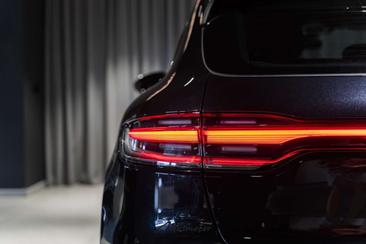 Porsche Macan Electrique T — photo 8