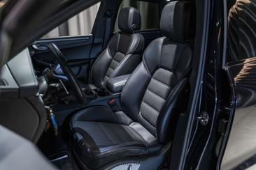 Porsche Macan Electrique T — photo 16