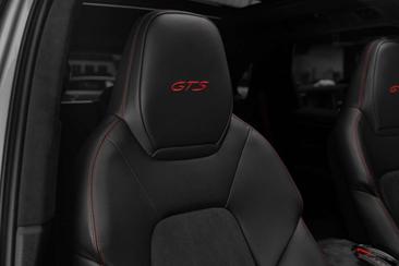 Porsche Cayenne III GTS — photo 29