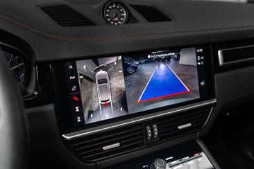 Porsche Cayenne III GTS — photo 35