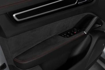 Porsche Cayenne III GTS — photo 39