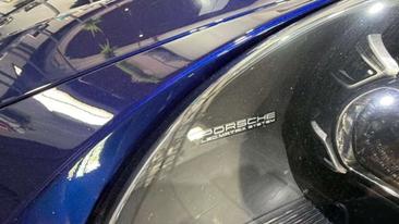 Porsche 992 I Carrera 4S — photo 9