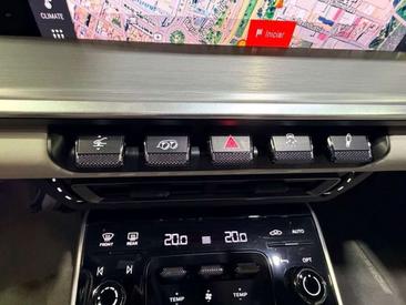 Porsche 992 I Carrera 4S — photo 21