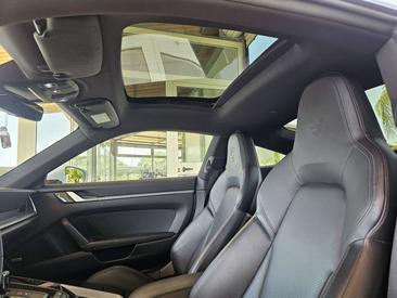 Porsche 992 I Carrera 4S — photo 13