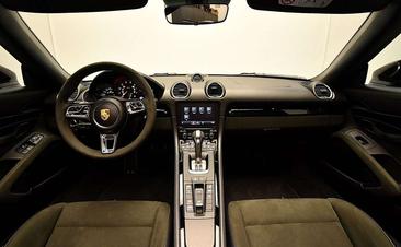 Porsche 718 Spyder — photo 13