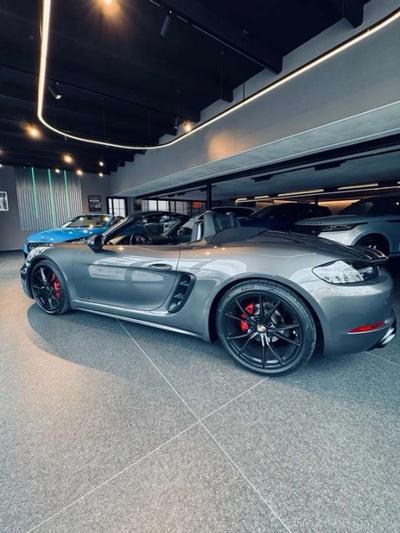 Porsche Boxster GTS