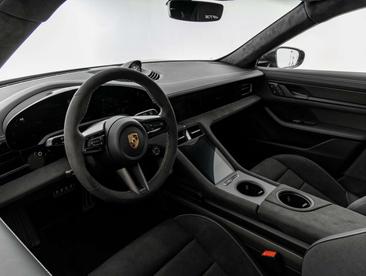 Porsche Taycan GTS — photo 2