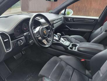 Porsche Cayenne III GTS — photo 6