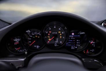 Porsche 991 II GTS — photo 20