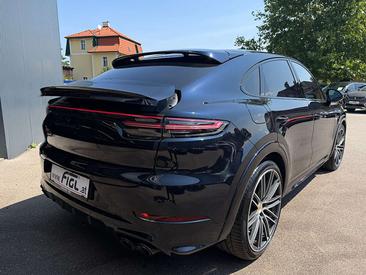 Porsche Cayenne III Turbo S — photo 4