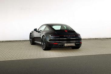Porsche 992 I Carrera 2 — photo 17