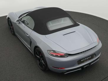 Porsche 718 Boxster S — photo 11