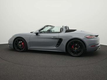 Porsche 718 Boxster S — photo 14