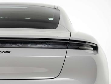Porsche Taycan GTS — photo 31