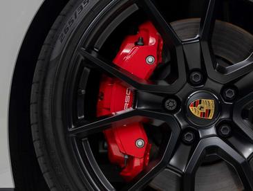 Porsche Taycan GTS — photo 36