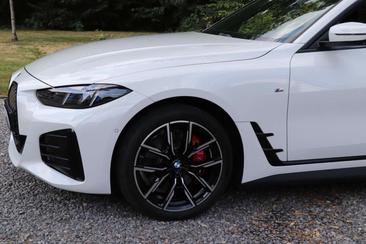 BMW I4 M Sport EDrive40 — photo 17