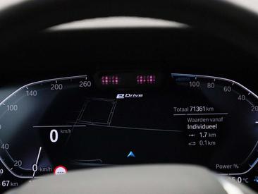 BMW Série 3 Edition 330e — photo 6