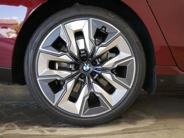 BMW I7 M Sport XDrive60 — photo 12