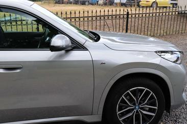 BMW IX1 M Sport EDrive20 — photo 28