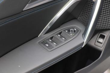 BMW IX1 M Sport EDrive20 — photo 32