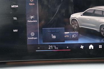 BMW IX1 M Sport EDrive20 — photo 43