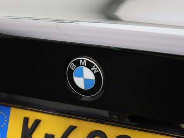 BMW Série 3 Edition 330e — photo 42