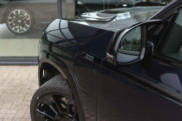 BMW XM High Executive 50e — photo 32