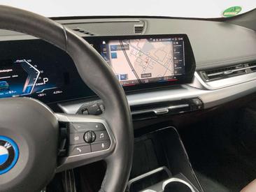 BMW IX1 M Sport — photo 11