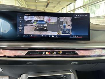 BMW I7 M Sport XDrive60 — photo 20