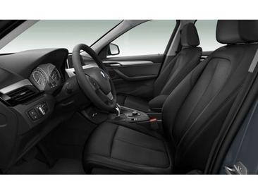BMW X1 SDrive18i — photo 3