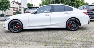 BMW 330 M Sport 330i — photo 4