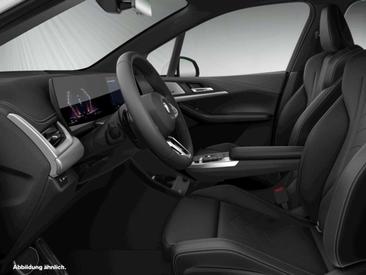 BMW Série 2 Active Tourer M Sport 220d — photo 2