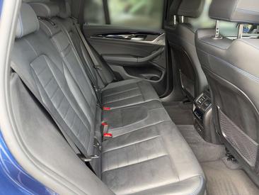 BMW iX3 — photo 8