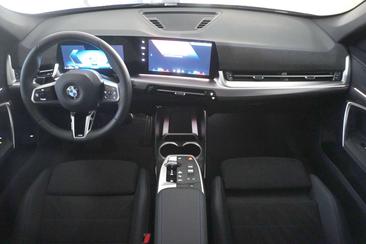 BMW X1 18i SDrive — photo 12