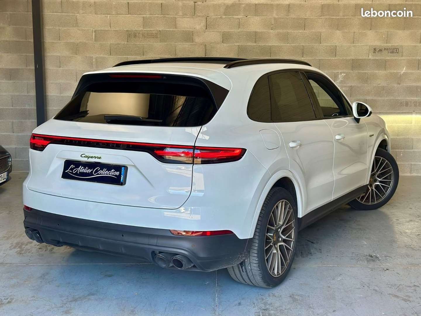 Porsche Cayenne II E-Hybrid Platinum Edition - 2023 - Joinsteer - #4