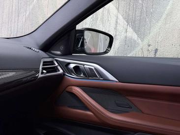 BMW M4 Competition XDrive — photo 25