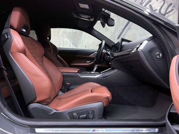 BMW M4 Competition XDrive — photo 30