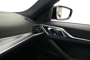 BMW I4 Gran Coupé M Sport EDrive35 — photo 17