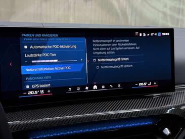 BMW M4 Competition XDrive — photo 44